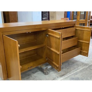 [CUSTOM MADE EXAMPLE] Locally Made TASSIE OAK BUFFET 22T11BUF