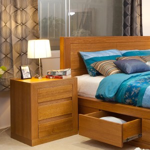 CLAREMONT TASSIE OAK BEDSIDE