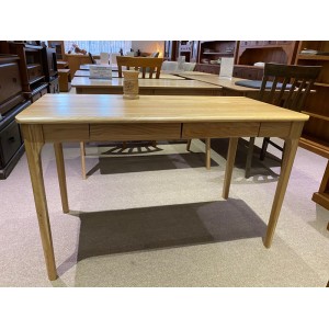 AMERICAN OAK HARDWOOD FREDERICK 1200W STRAIGHT LEG OFFICE DESK